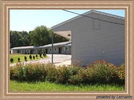 Budget Inn นอร์ธคิงส์ทาวน์ ภายนอก รูปภาพ